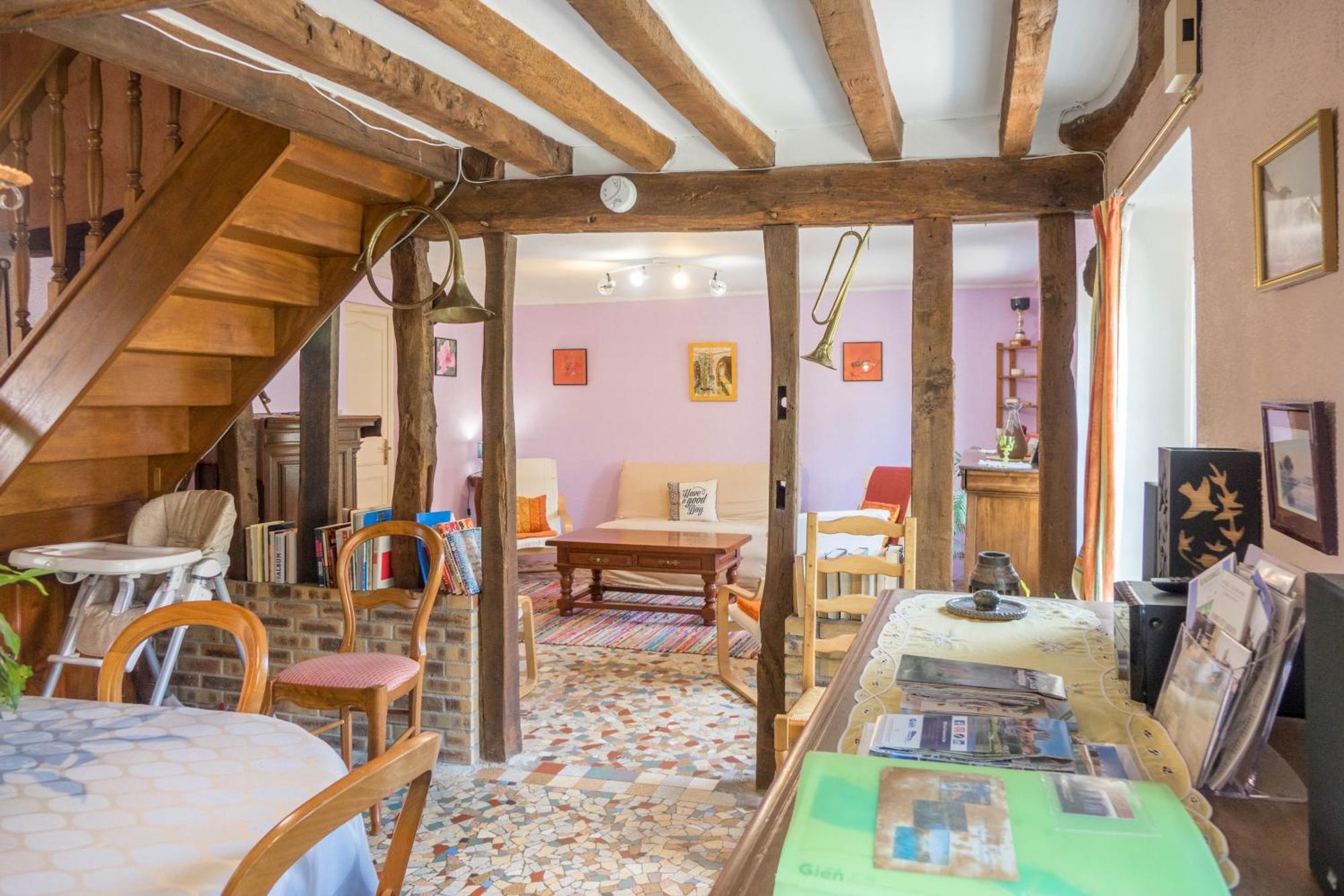 Chantilly ,Petit Dejeuner Et Table D'Hotes Possible Noyers (Loiret) Exterior foto