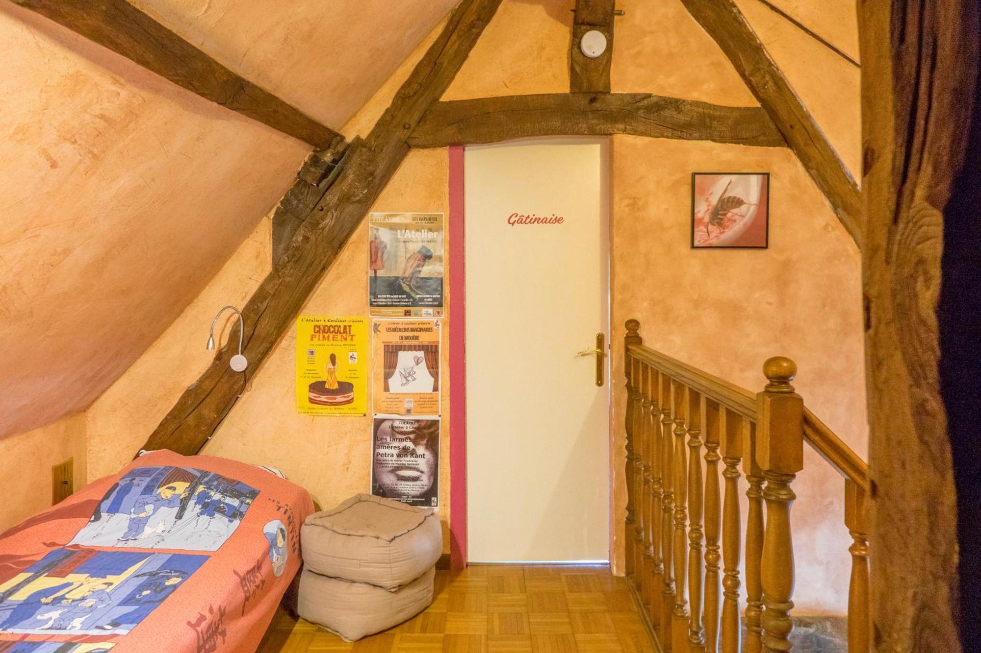 Chantilly ,Petit Dejeuner Et Table D'Hotes Possible Noyers (Loiret) Exterior foto